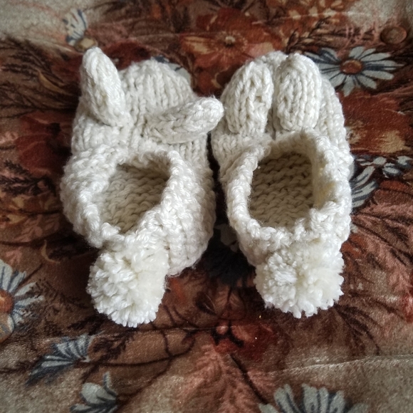 Bunny Slippers - Picture 3 of 4